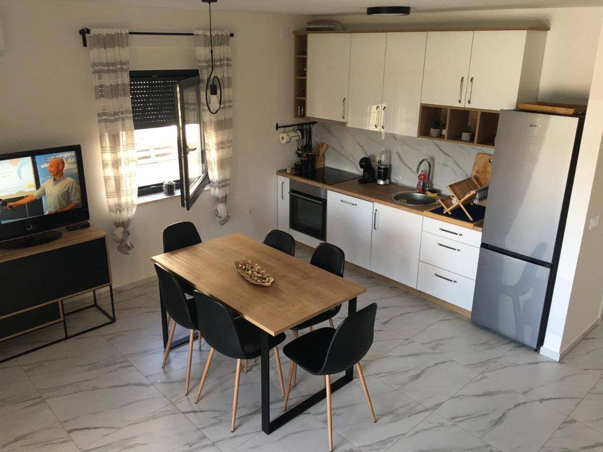 Apartmani Zlata 스베티필립아이자코브 외부 사진